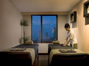 hotel santika pandegiling surabaya