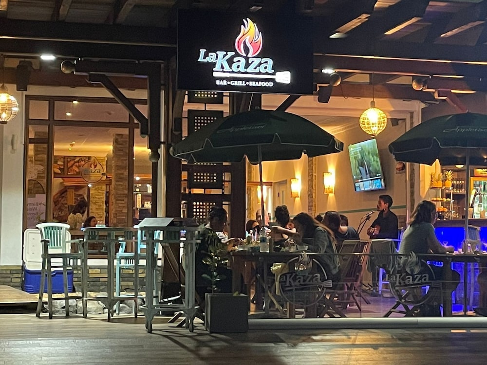 sunset boulevard suite