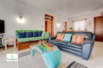 sunset boulevard suite