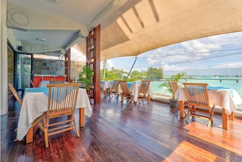 sunset boulevard suite