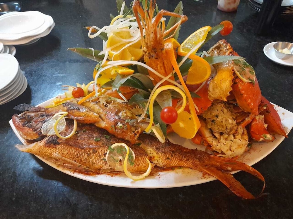 sunset boulevard suite