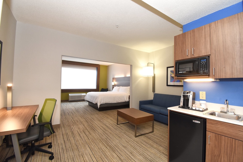 holiday inn express hotel and suites southern pines by ihg