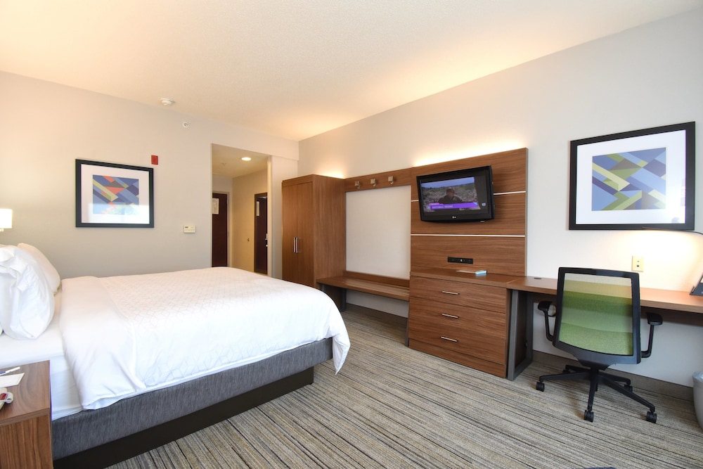 holiday inn express hotel and suites southern pines by ihg