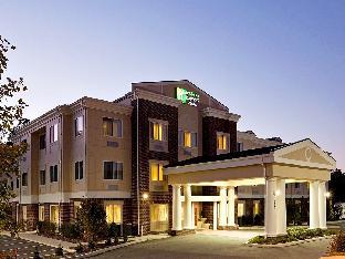 holiday inn express hotel and suites southern pines by ihg