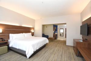 holiday inn express hotel and suites southern pines by ihg