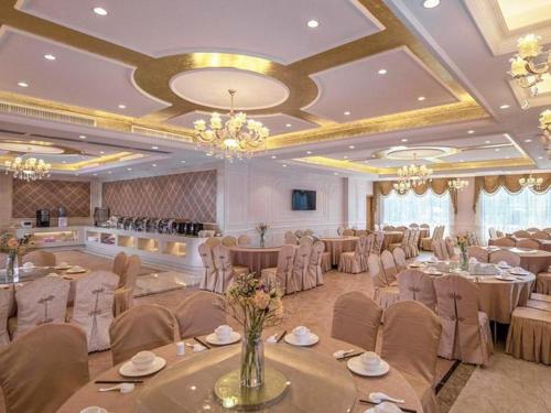 vienna hotel guangdong chaozhou chaoshan high speed railway station