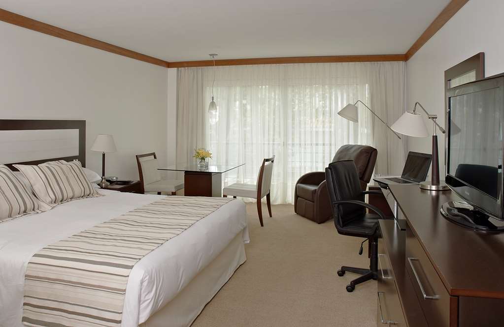 radisson hotel colonia del sacramento