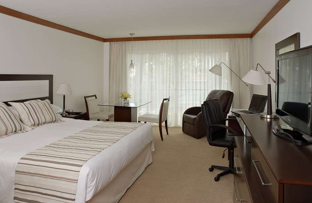 radisson hotel colonia del sacramento