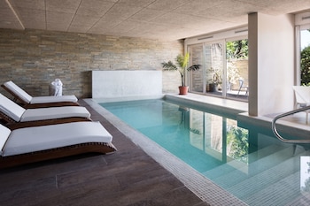 costa colonia riverside boutique hotel