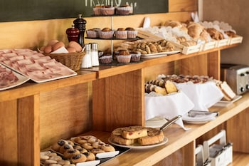 costa colonia riverside boutique hotel