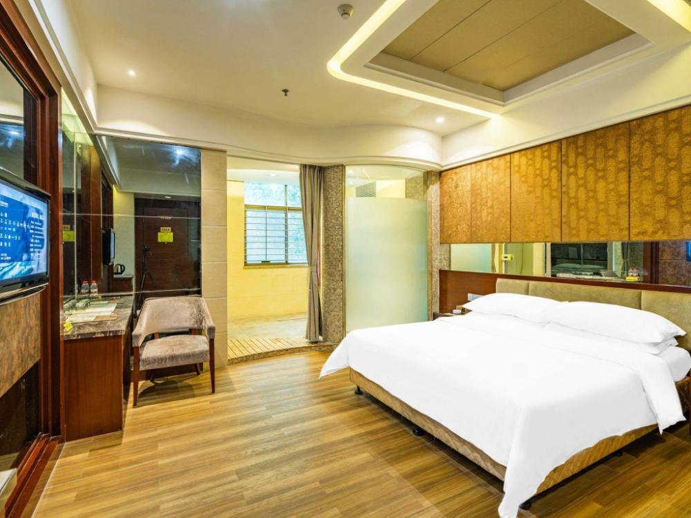 vienna classic hotel dongguan tangxia guanlan lake golf club