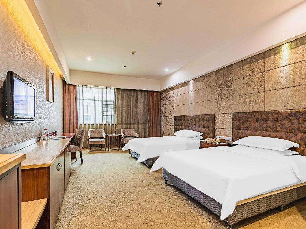 vienna classic hotel dongguan tangxia guanlan lake golf club