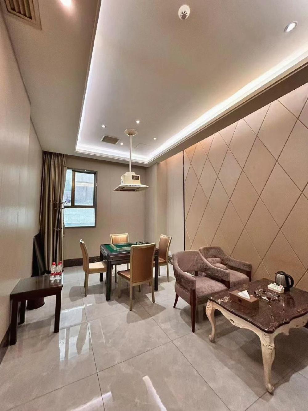 vienna classic hotel dongguan tangxia guanlan lake golf club