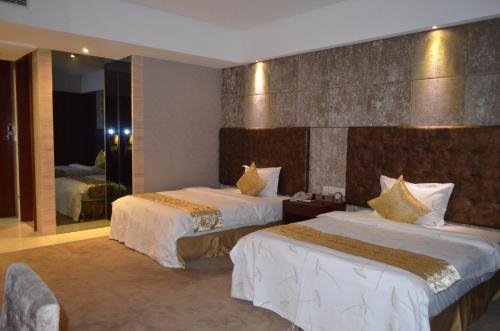 Vienna Classic Hotel Dongguan Tangxia Guanlan Lake Golf Club,,3 star