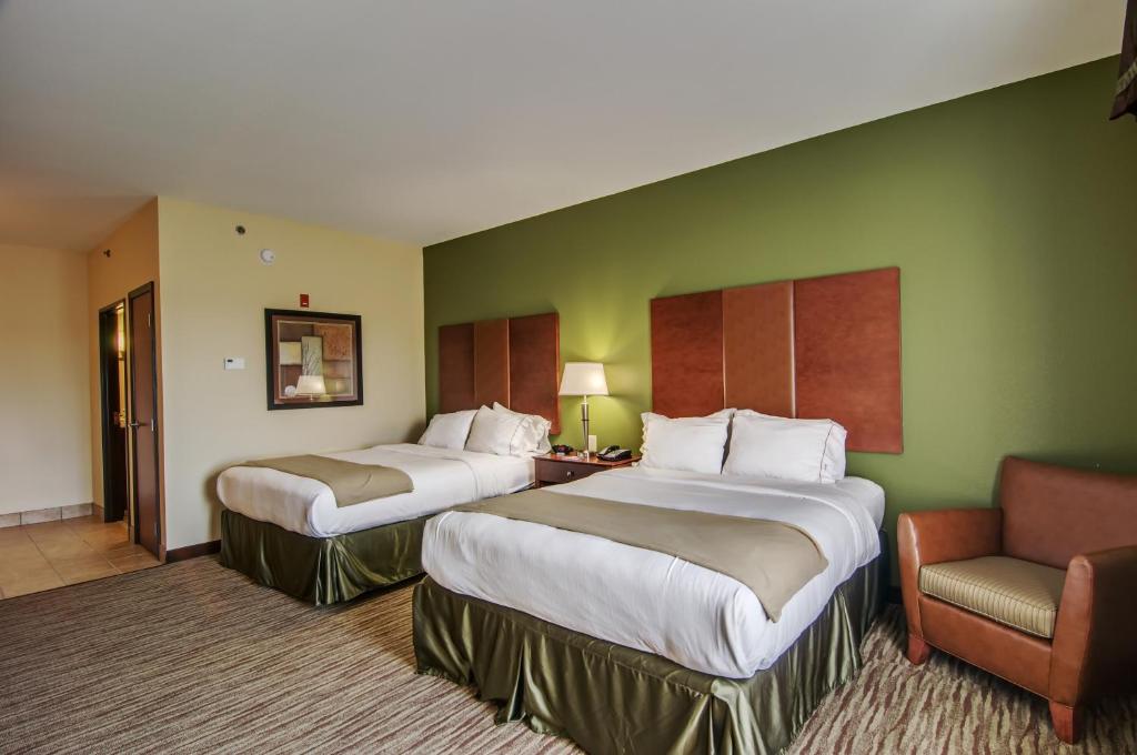holiday inn express and suites wytheville by ihg
