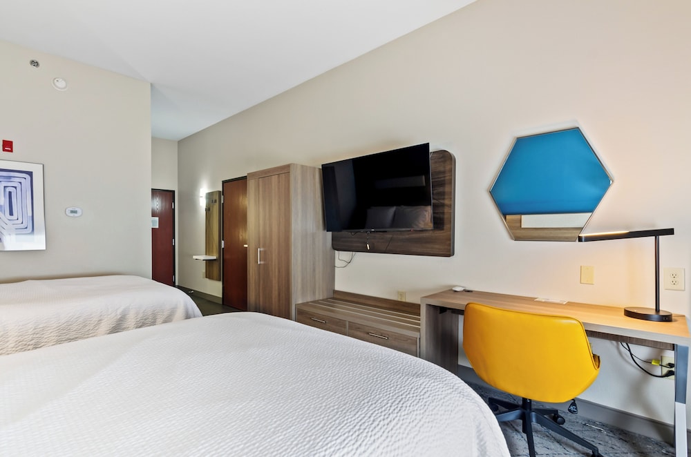 holiday inn express and suites wytheville by ihg