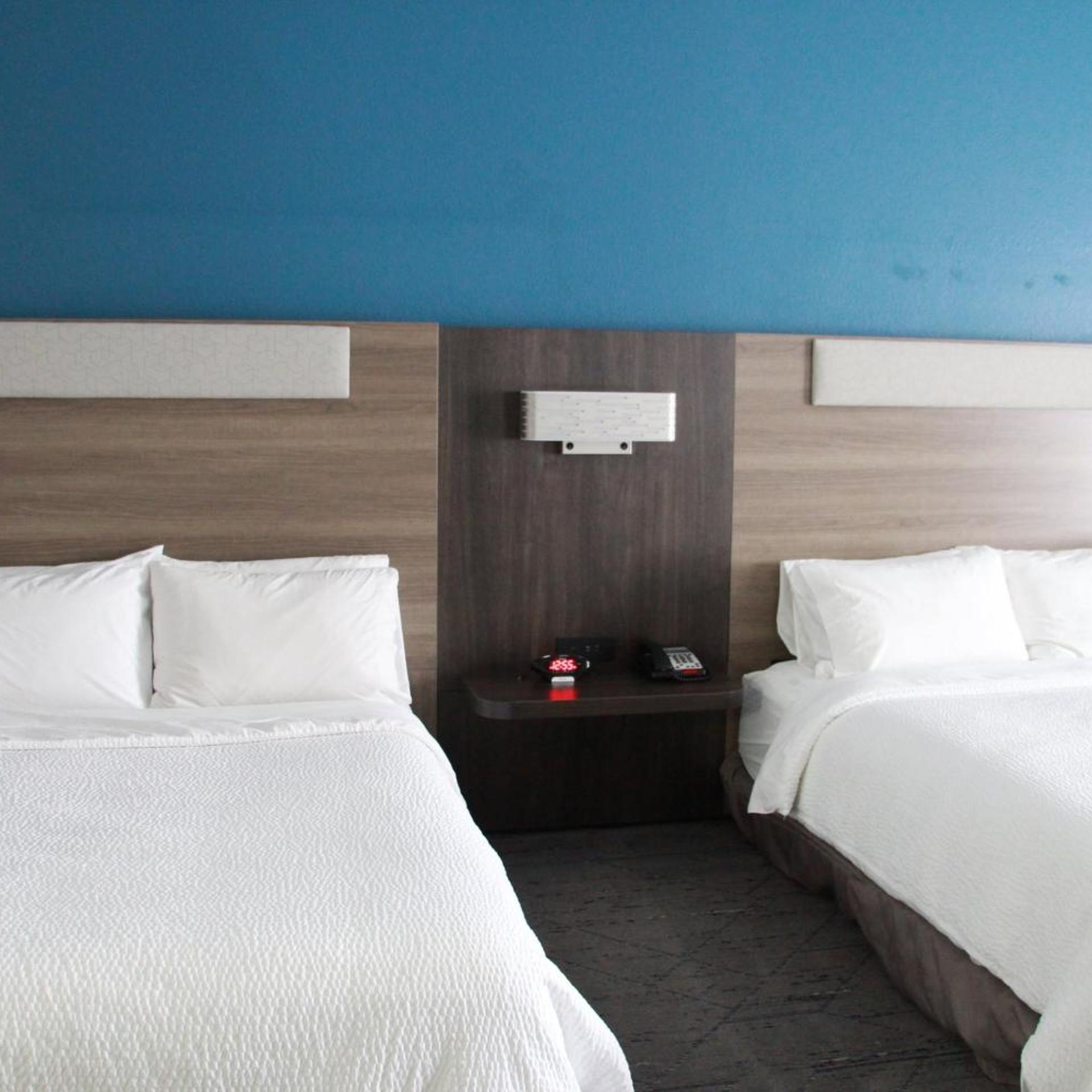 holiday inn express and suites wytheville by ihg