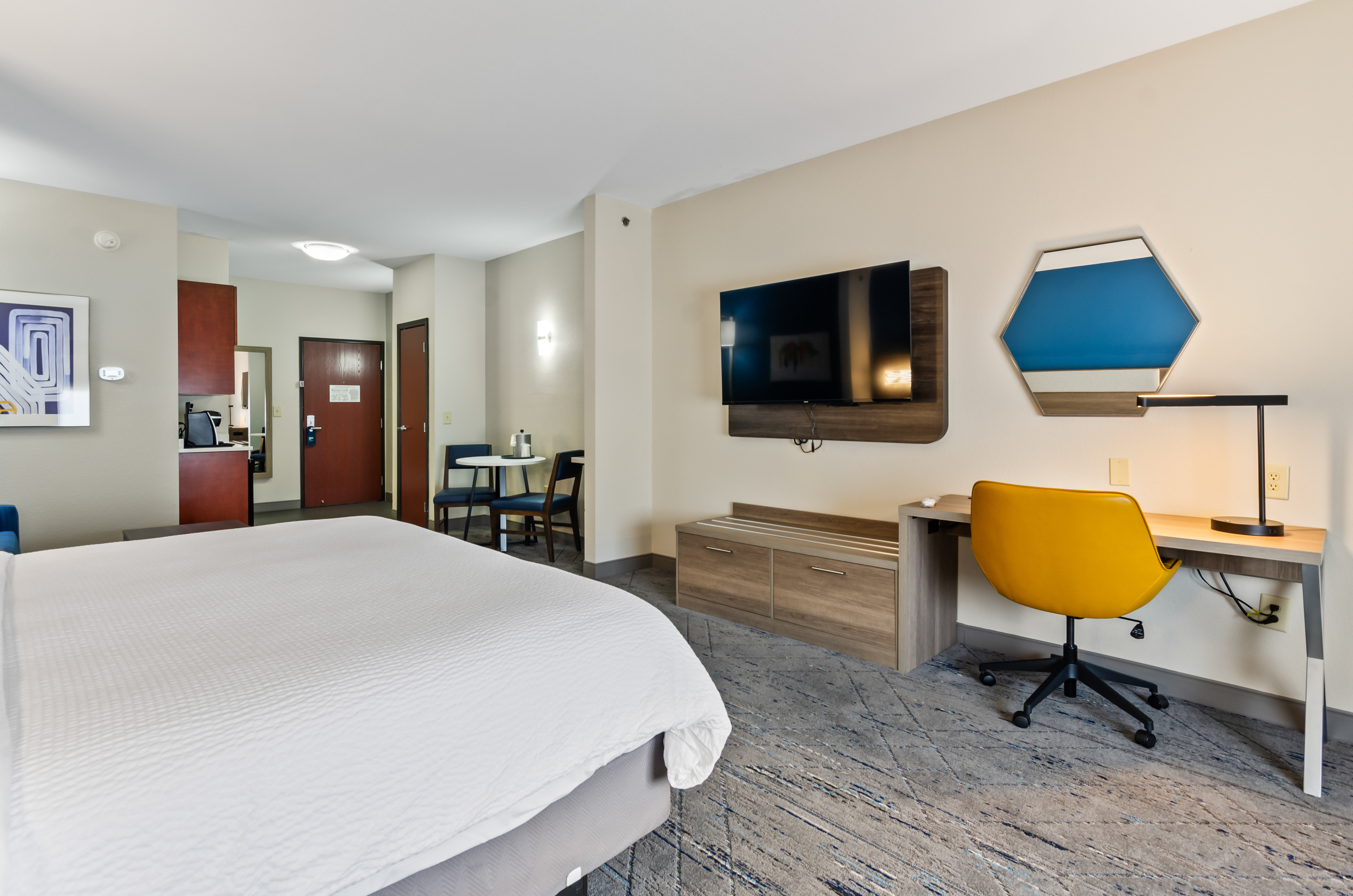 holiday inn express and suites wytheville by ihg
