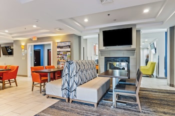 Holiday Inn Express And Suites Wytheville By Ihg,Wytheville>>Dublin,3 star