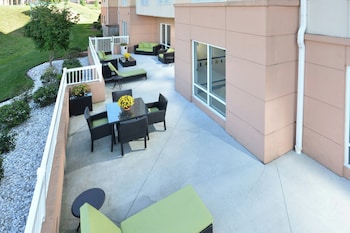 fairfield inn and suites by marriott