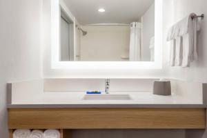 holiday inn express dumfries by ihg