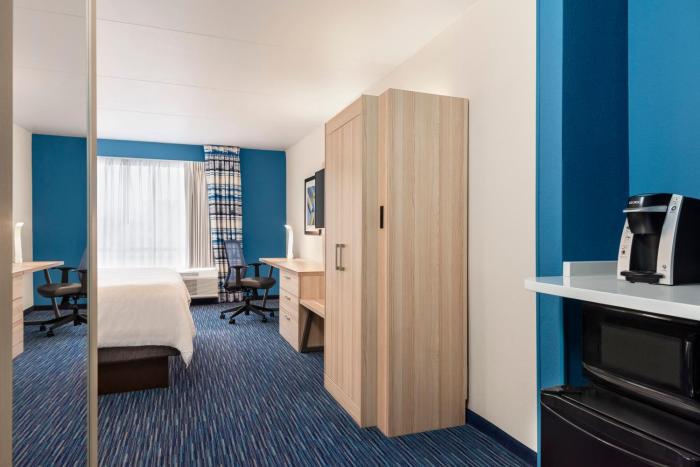 holiday inn express dumfries by ihg