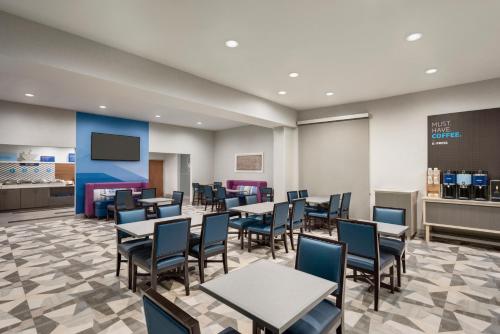 holiday inn express dumfries by ihg