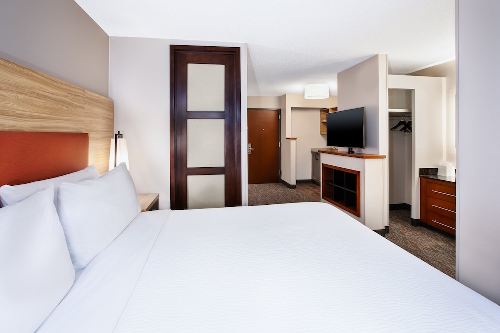 candlewood suites cincinnati northeast mason an ihg hotel