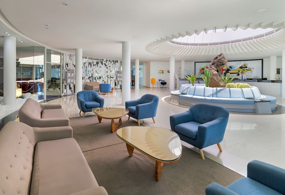 h10 suites lanzarote gardens