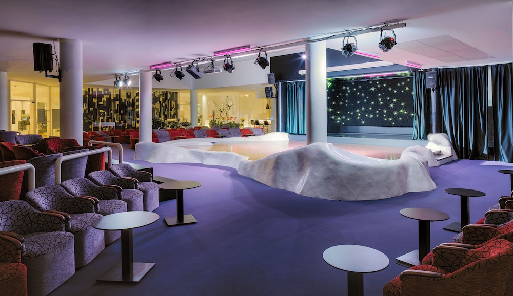 h10 suites lanzarote gardens