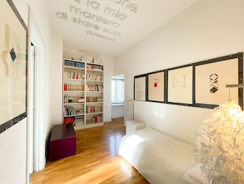 la casa del poeta enna pergusa