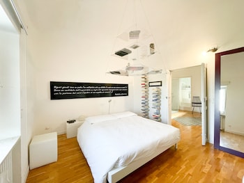 la casa del poeta enna pergusa