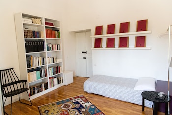 la casa del poeta enna pergusa