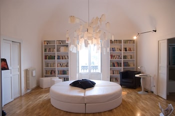 la casa del poeta enna pergusa