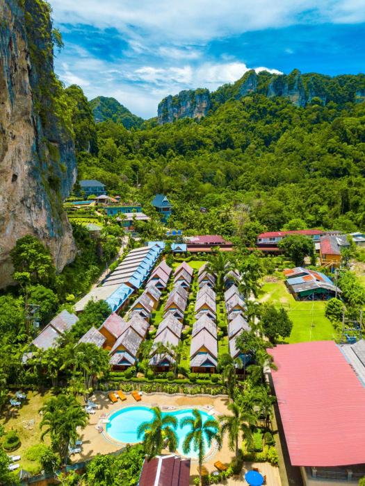 diamond cave resort