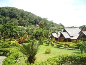 diamond cave resort