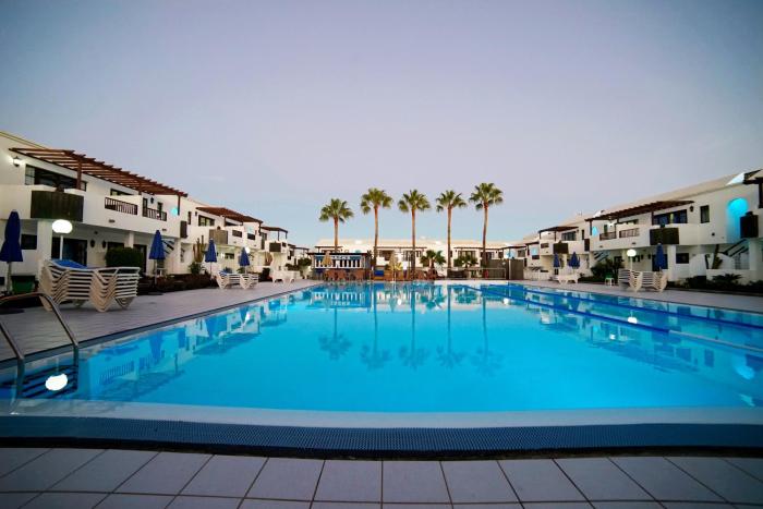 apartamentos plaza azul