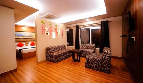 hotel yugantar and banquets