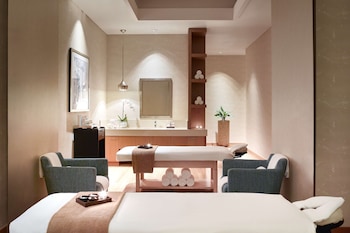 swissotel al ghurair