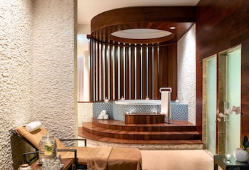 swissotel al ghurair