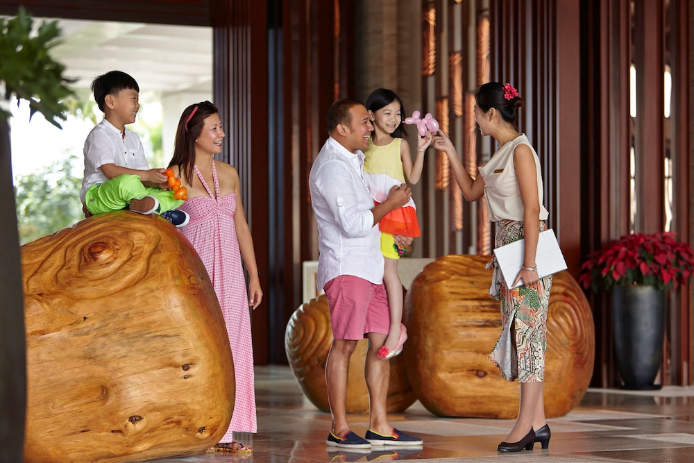 shangri la sanya