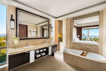 shangri la sanya