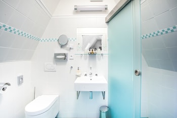 hotel at the green grape