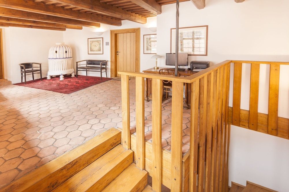 hotel at the green grape