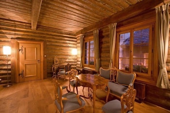 hotel at the green grape