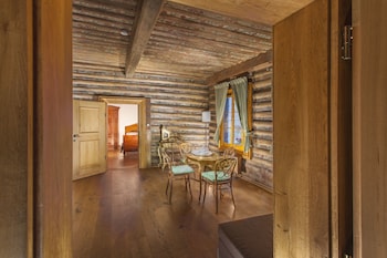 hotel at the green grape