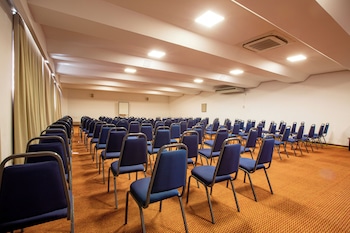 antonios palace hotel