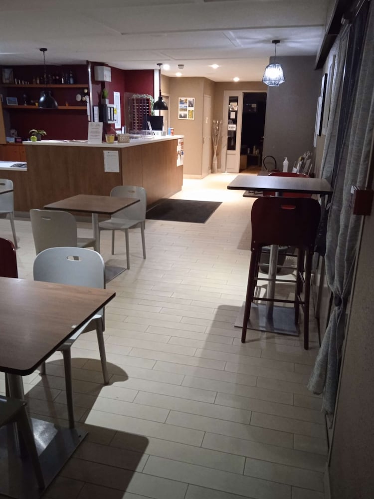 hotel campanile aurillac