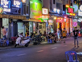 99 bui vien hotel