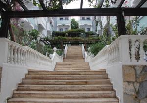 sunpoint family hotel